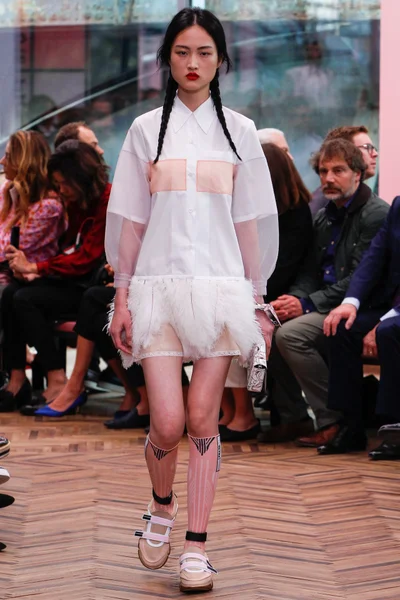 Look 6